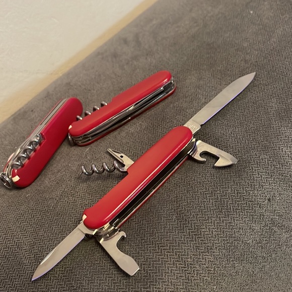 Camper ⛺️ Swiss Army Knife 91mm Victorinox - Picture 6 of 8